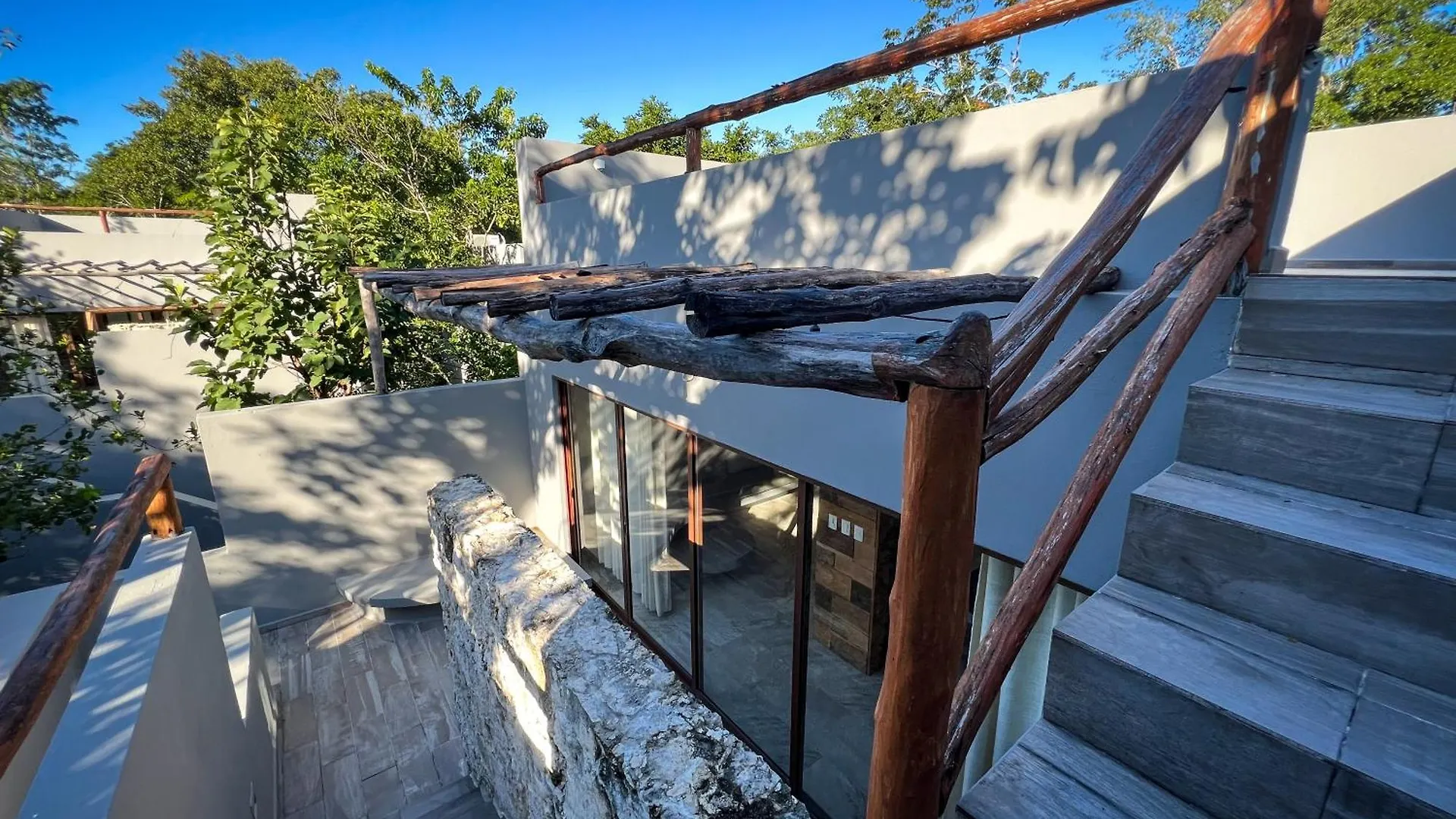 Kuun Taak Tulum Hotel
