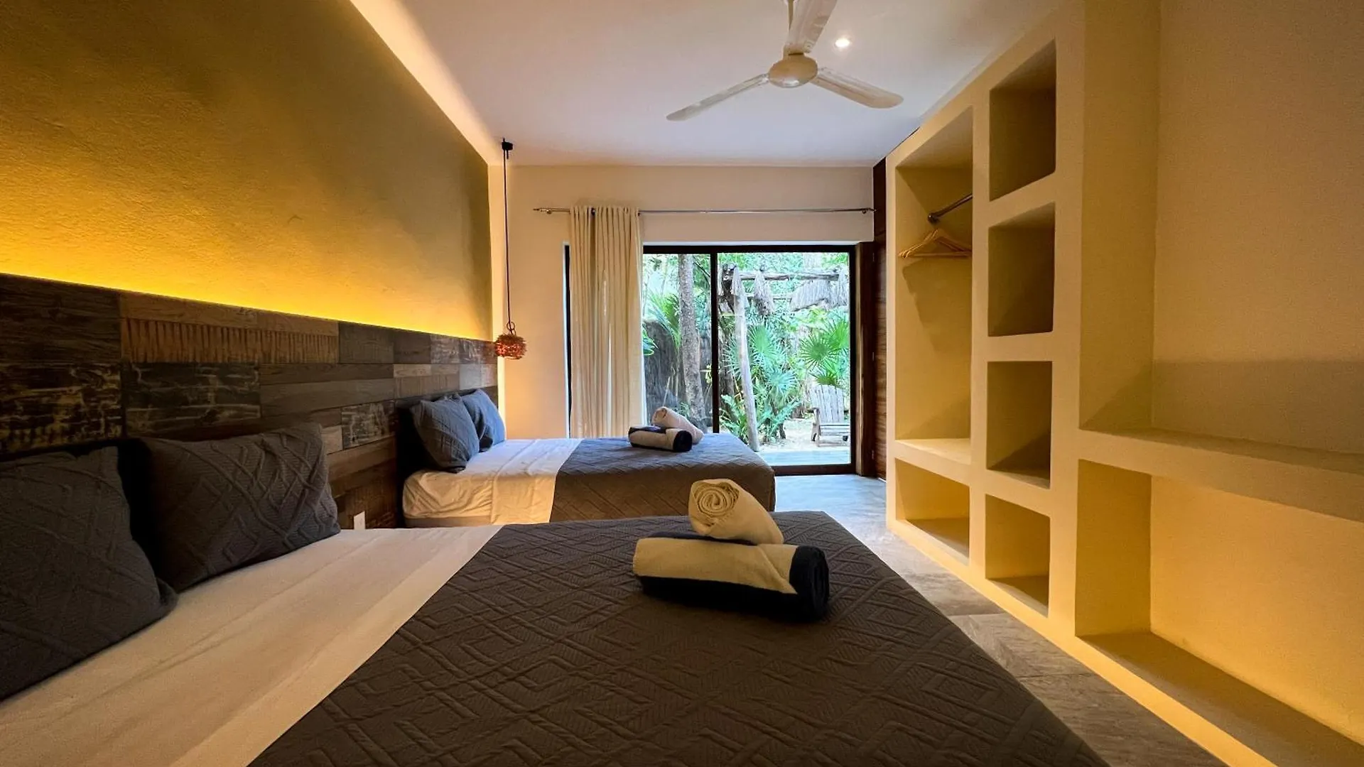 Kuun Taak Tulum Hotel