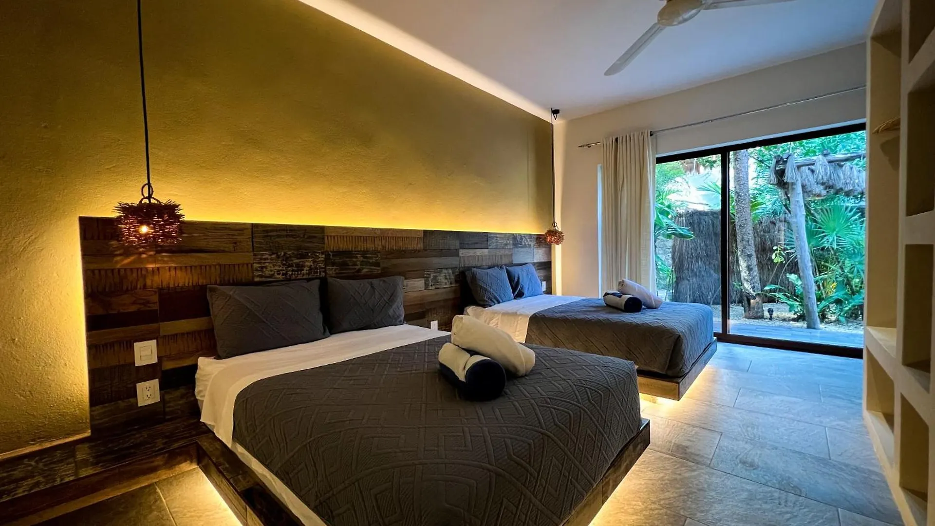 Kuun Taak Tulum Hotel 3*,