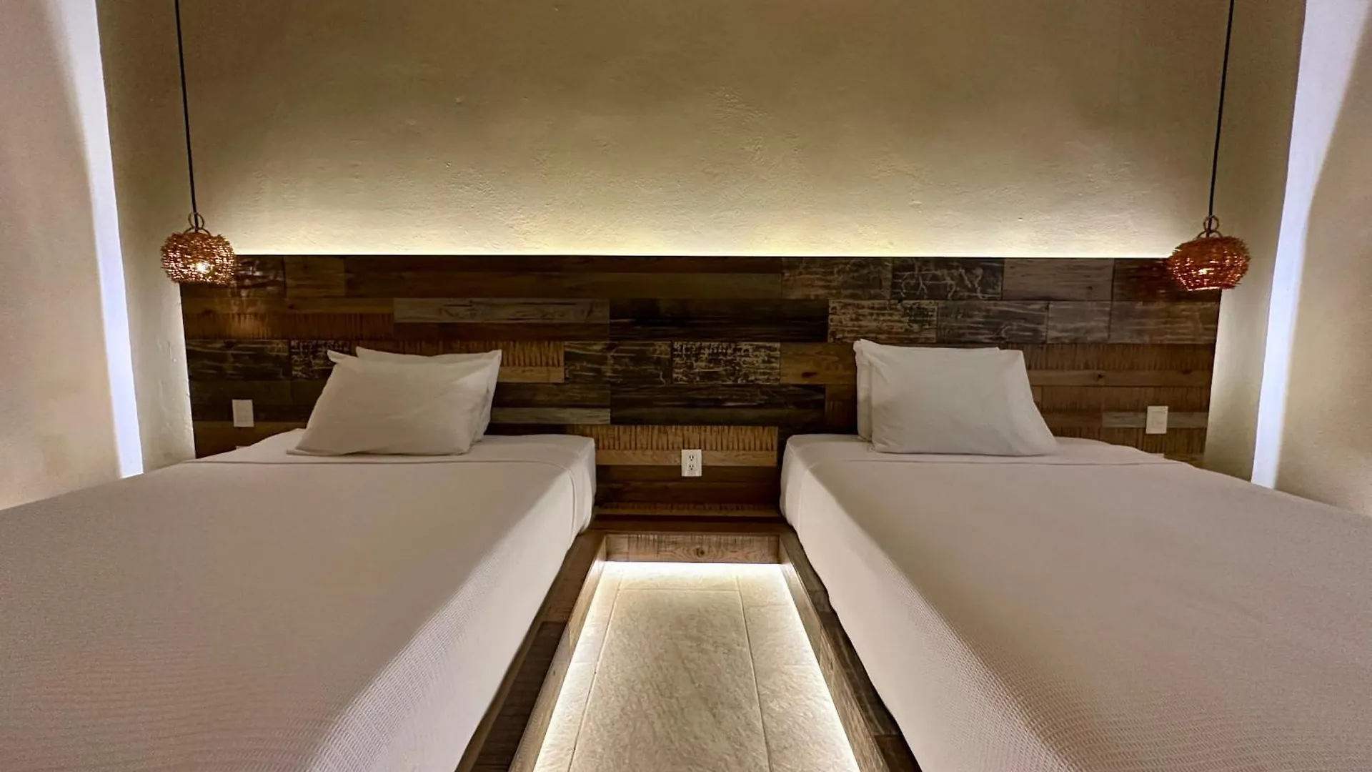 Kuun Taak Tulum Hotel